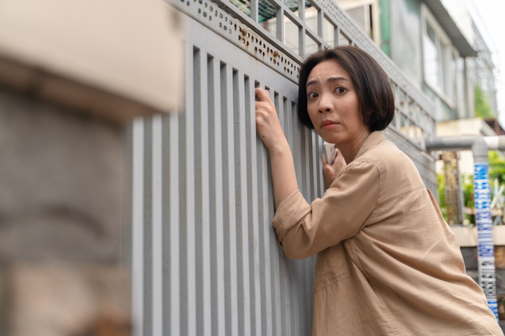 Sau “Tiệc Trăng Máu”, Thu Trang vào vai nhiều chuyện, ăn cắp vặt trong web-drama ảnh 6