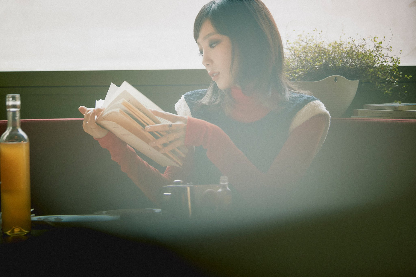 Taeyeon tung loạt ảnh retro xinh như mộng “nhá hàng” cho mini-album thứ 4 ảnh 4