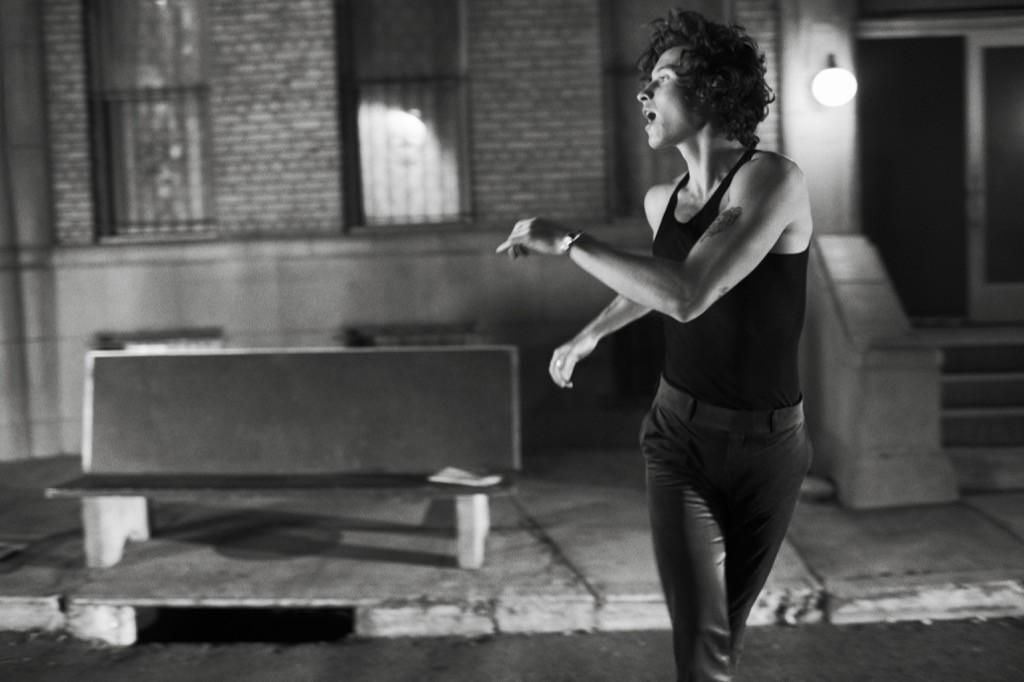 Shawn Mendes xuất sắc “ôm trọn” vị trí No.1 Billboard thứ 4 cùng album “Wonder” ảnh 3