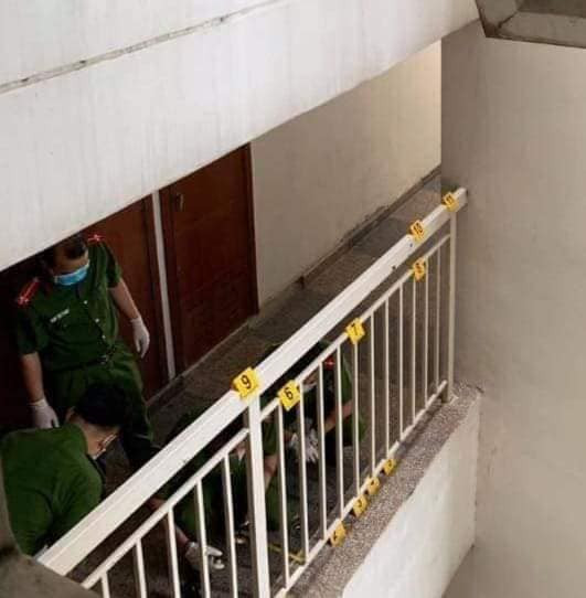 Khám nghiệm hiện trường vụ tiến sĩ, luật sư Bùi Quang Tín rơi tầng 14 tử vong ảnh 1