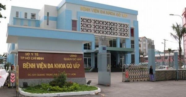 Bị tố gom khẩu trang bán giá cao, Giám đốc bệnh viện quận Gò Vấp nói gì? ảnh 1