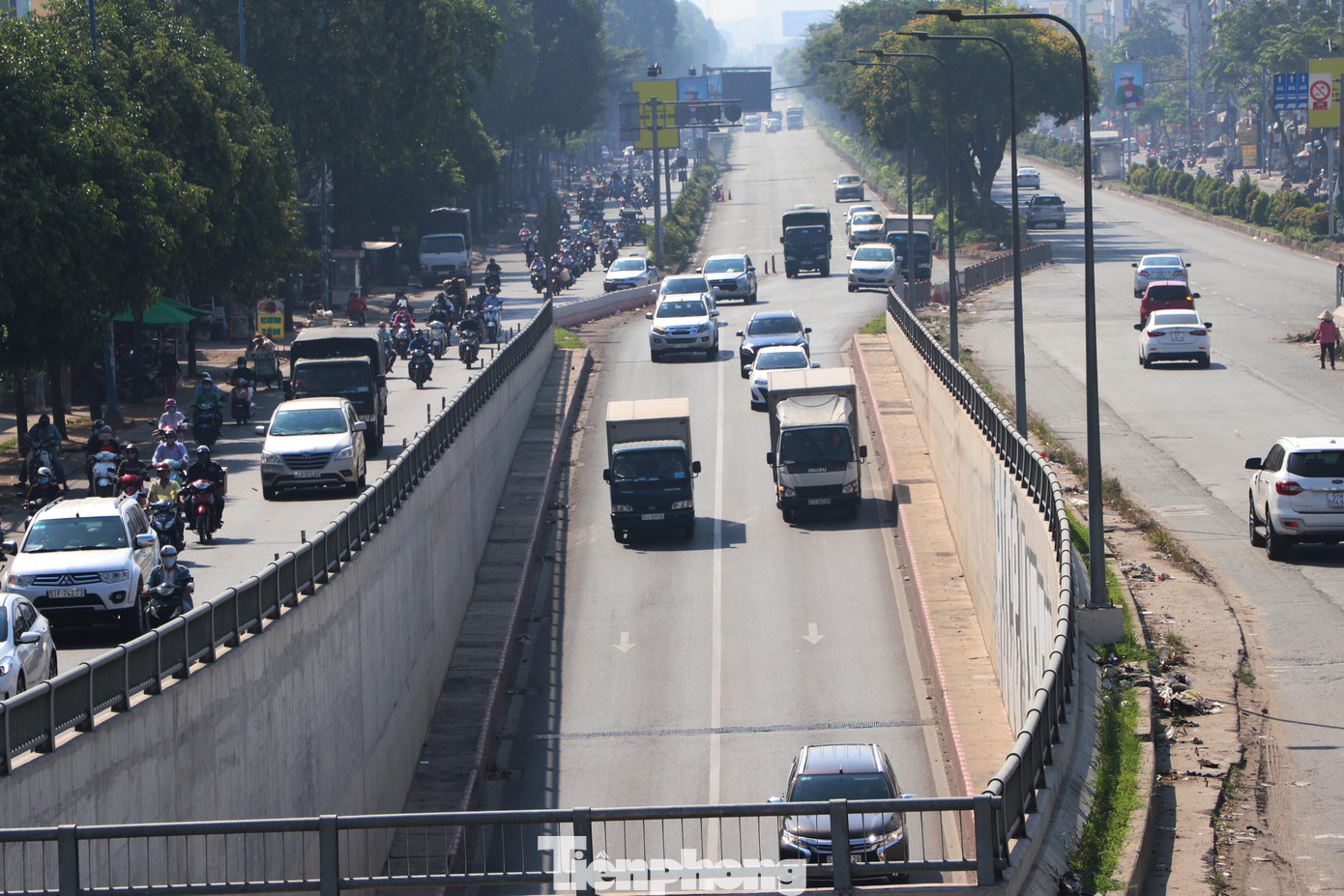 Cận cảnh nút giao thông 3 tầng giải tỏa kẹt xe cửa ngõ Sài Gòn sắp hoàn thành ảnh 7