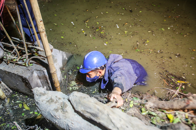 Dùng 'bê tông trường tồn', bờ hồ Hoàn Kiếm vẫn cong mềm mại ảnh 14
