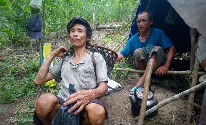 'Người rừng' sau 7 năm về làng ảnh 1