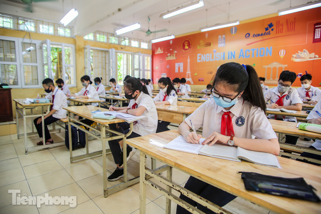 Hàng chục triệu HS,SV đi học trở lại sau kì nghỉ dài chưa từng có ảnh 8