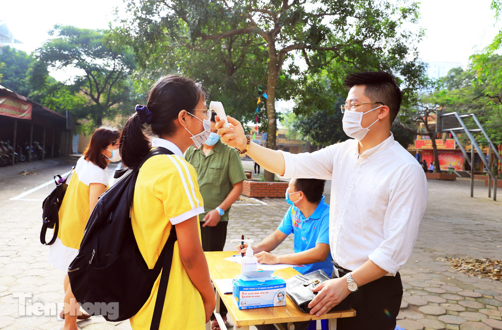 Hàng chục triệu HS,SV đi học trở lại sau kì nghỉ dài chưa từng có ảnh 2