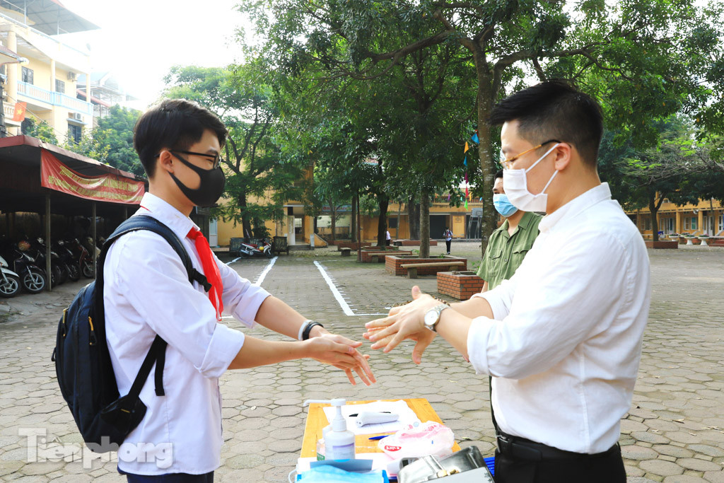 Hàng chục triệu HS,SV đi học trở lại sau kì nghỉ dài chưa từng có ảnh 3 Hàng chục triệu HS,SV đi học trở lại sau kì nghỉ dài chưa từng có ảnh 3