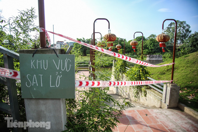Công trình sạt lở nghiêm trọng, di tích lịch sử buộc phải đóng cửa ảnh 3