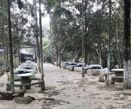 Cận cảnh khu du lịch Suối Ngọc - Vua Bà bỏ hoang, lãng phí ảnh 2