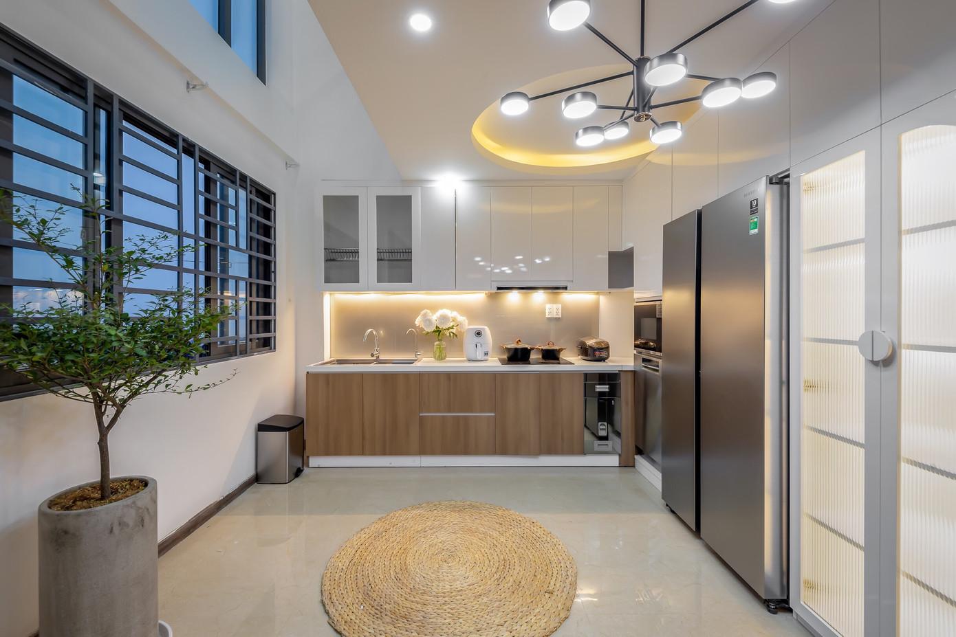 Ngỡ ngàng ngôi nhà phố đẹp như resort 5 sao ảnh 1