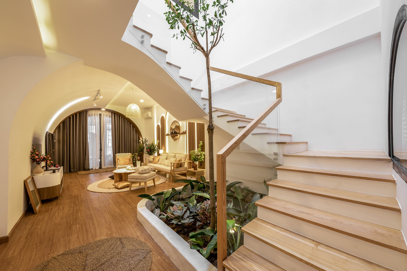 Chiêm ngưỡng ngôi nhà có thiết kế độc đáo ở vùng quê miền Tây ảnh 3