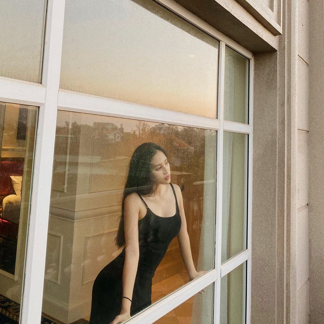 Khánh Vân hé lộ tạo hình độc với áo dài, fans khuyên nên mang tới Miss Universe ảnh 7