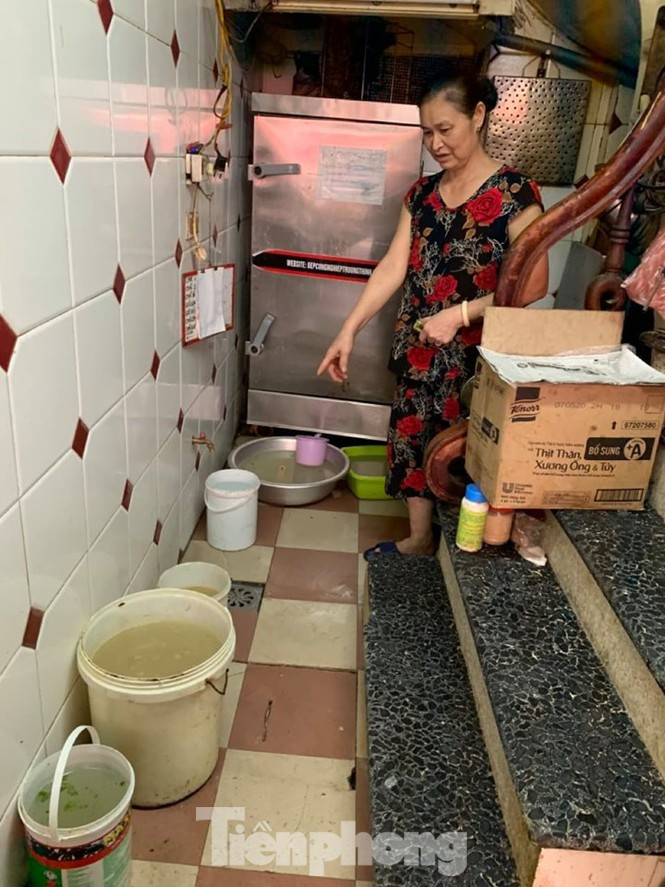 Vụ chết vẫn xác nhận đất đai ở Hà Nội: 2 phó Chủ tịch quận bị nhắc nhở ảnh 2