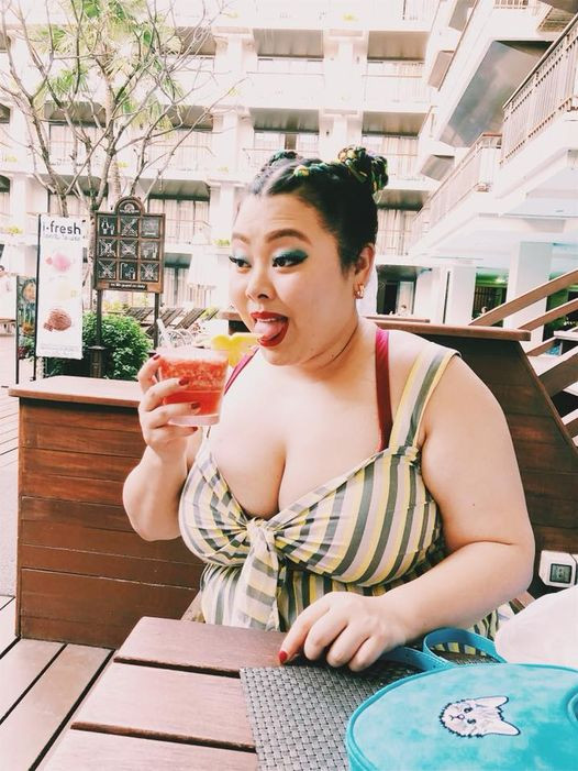 Giám đốc sáng tạo Thế vận hội Olympic Tokyo từ chức vì gọi nữ danh hài là ‘con lợn' ảnh 2