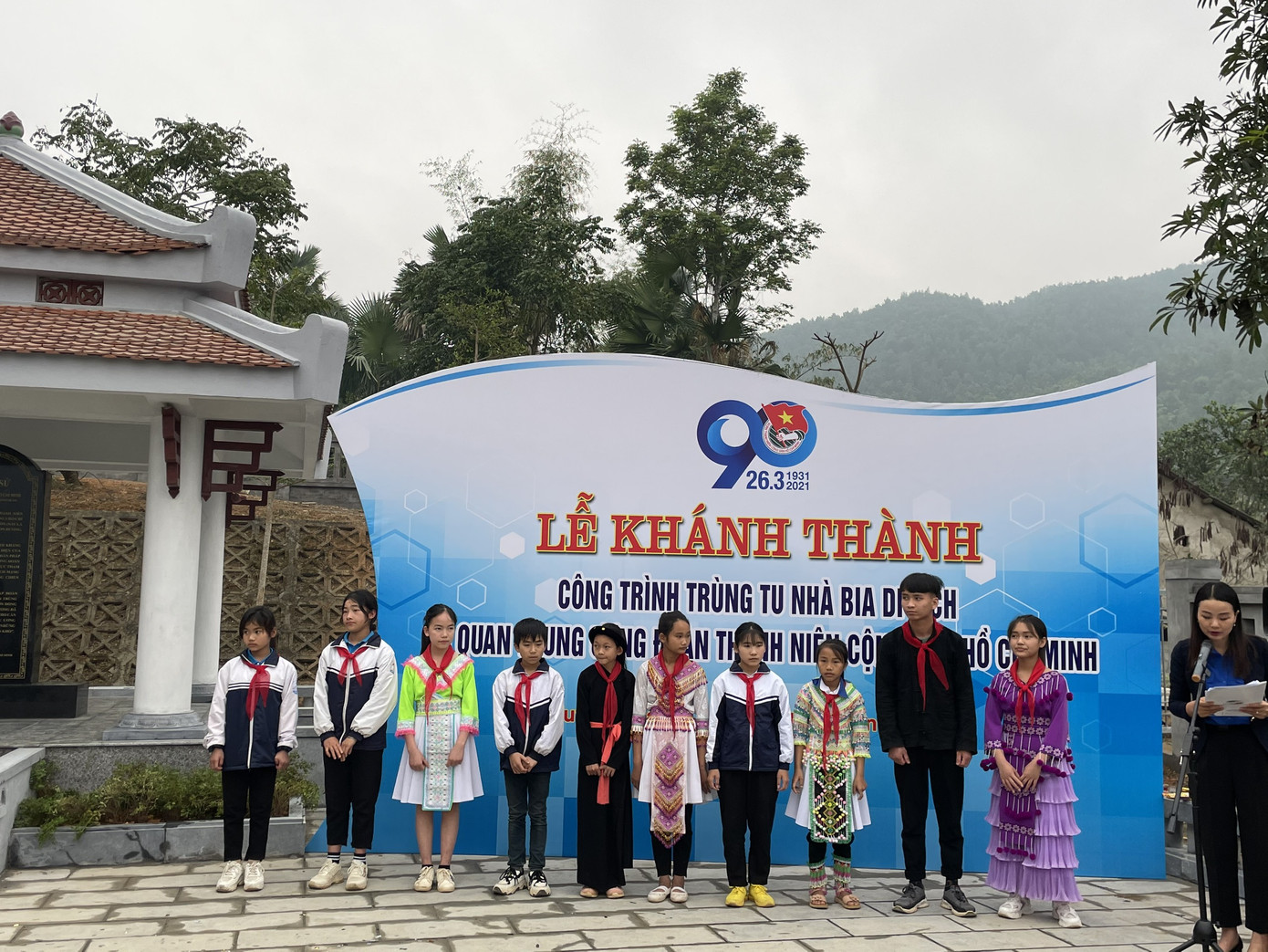 Xúc động lễ khánh thành bia di tích Trung ương Đoàn ảnh 20