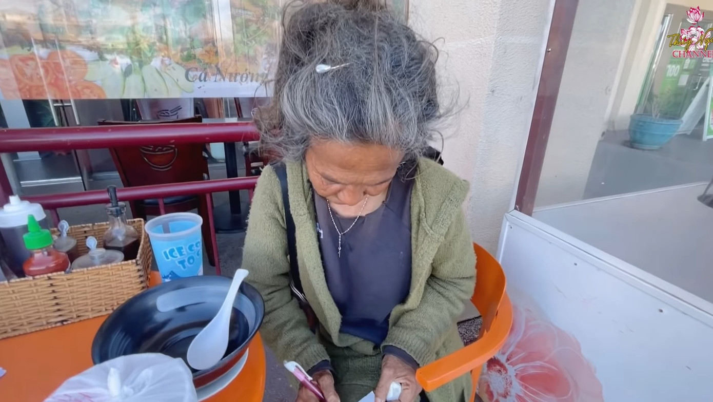 Ca sĩ Kim Ngân lang thang tại Mỹ: Cầu xin Thúy Nga đừng bỏ rơi ảnh 3