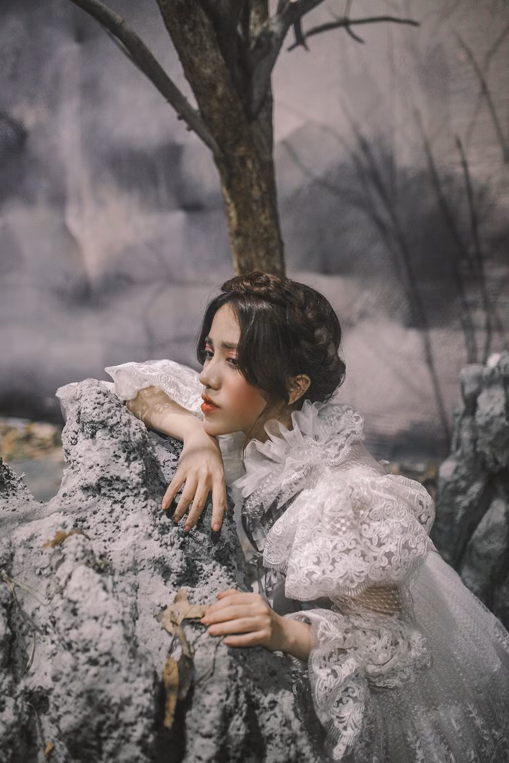 Phùng Khánh Linh: “Từ cô gái bế tắc vì định kiến ngoại hình đến 2 đề cử giải Cống hiến“ ảnh 1
