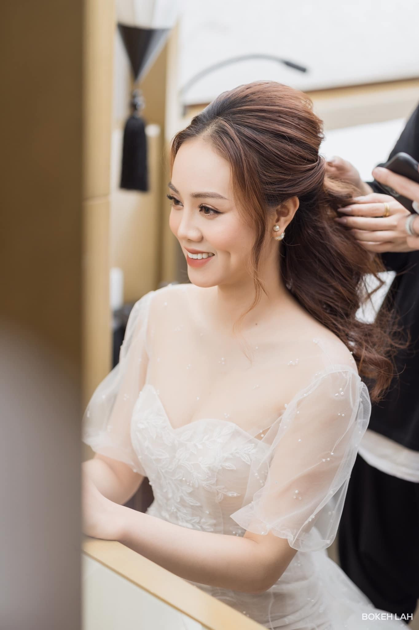 Vợ kém 15 tuổi của NSND Công Lý chia sẻ xúc động sau hôn lễ cùng “Cô Đẩu“ ảnh 3