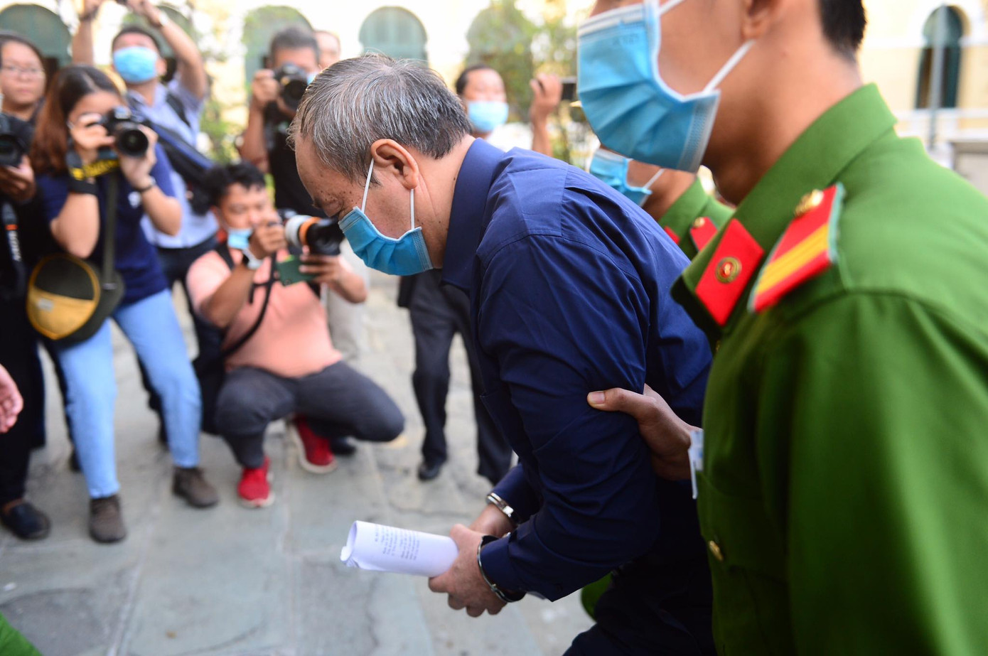 Đại diện Bộ GTVT nói gì tại phiên tòa xử cựu Bộ trưởng Đinh La Thăng? ảnh 2