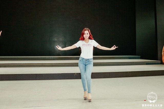 Đại diện Việt Nam Oanh Lê đăng quang Mrs International World 2019 ảnh 10