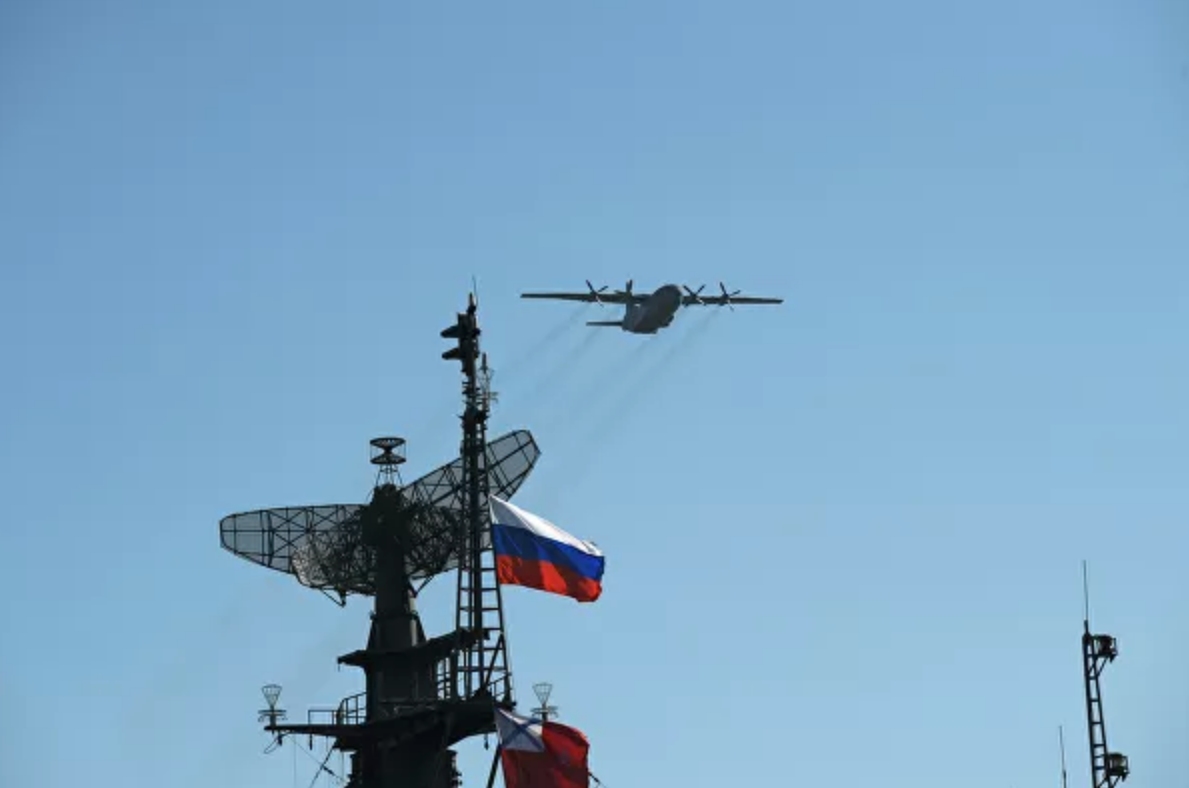Chiến đấu cơ Nga bay rợp trời Moscow mừng Ngày Chiến thắng phát xít ảnh 13
