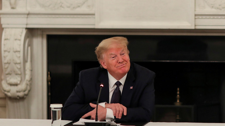 Ông Trump 'cho' WHO 30 ngày để cải tổ, doạ cắt tài trợ vĩnh viễn ảnh 1 Ông Trump 'cho' WHO 30 ngày để cải tổ, doạ cắt tài trợ vĩnh viễn ảnh 1