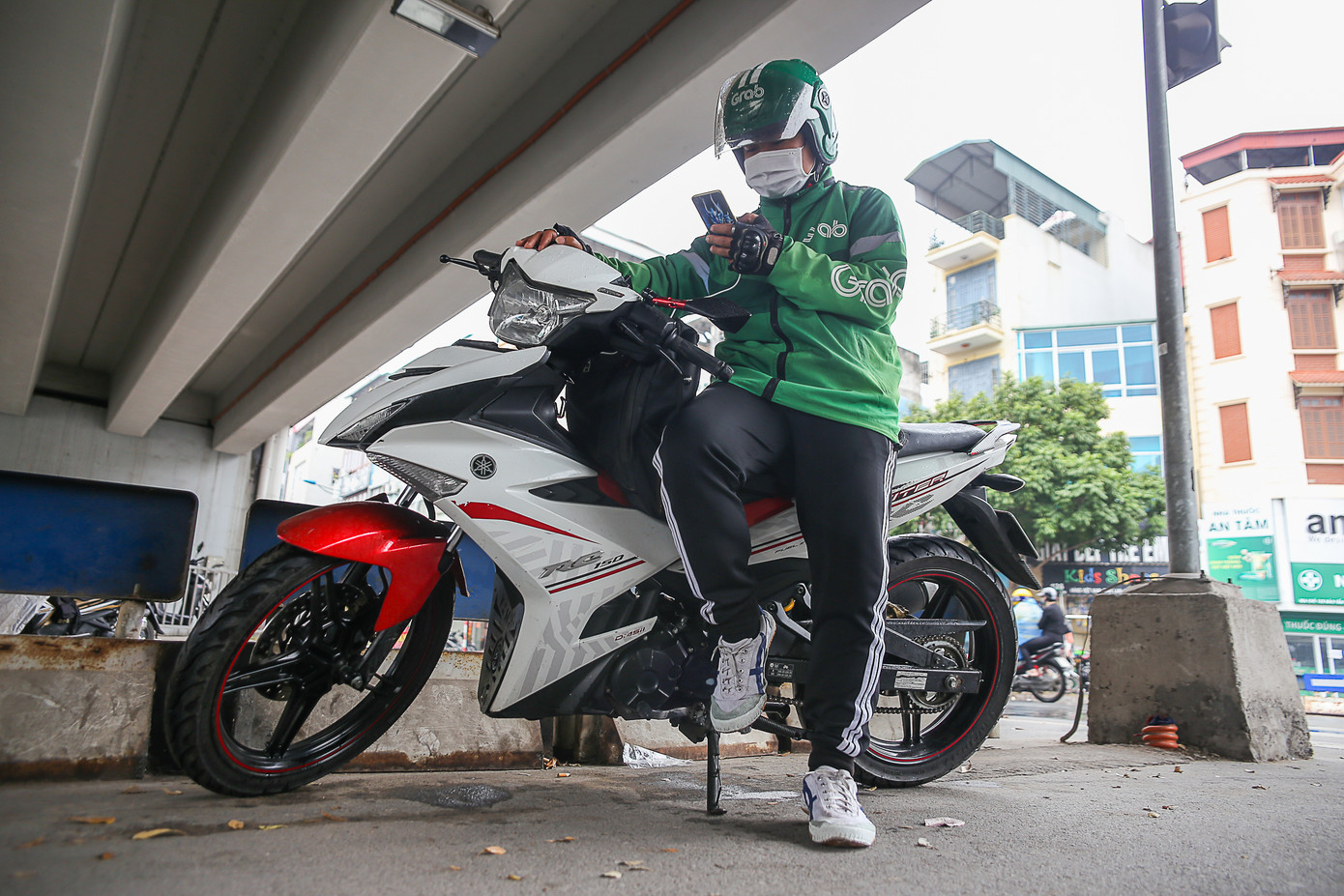 Lao động tự do nhọc nhằn mưu sinh những ngày đầu năm ảnh 6