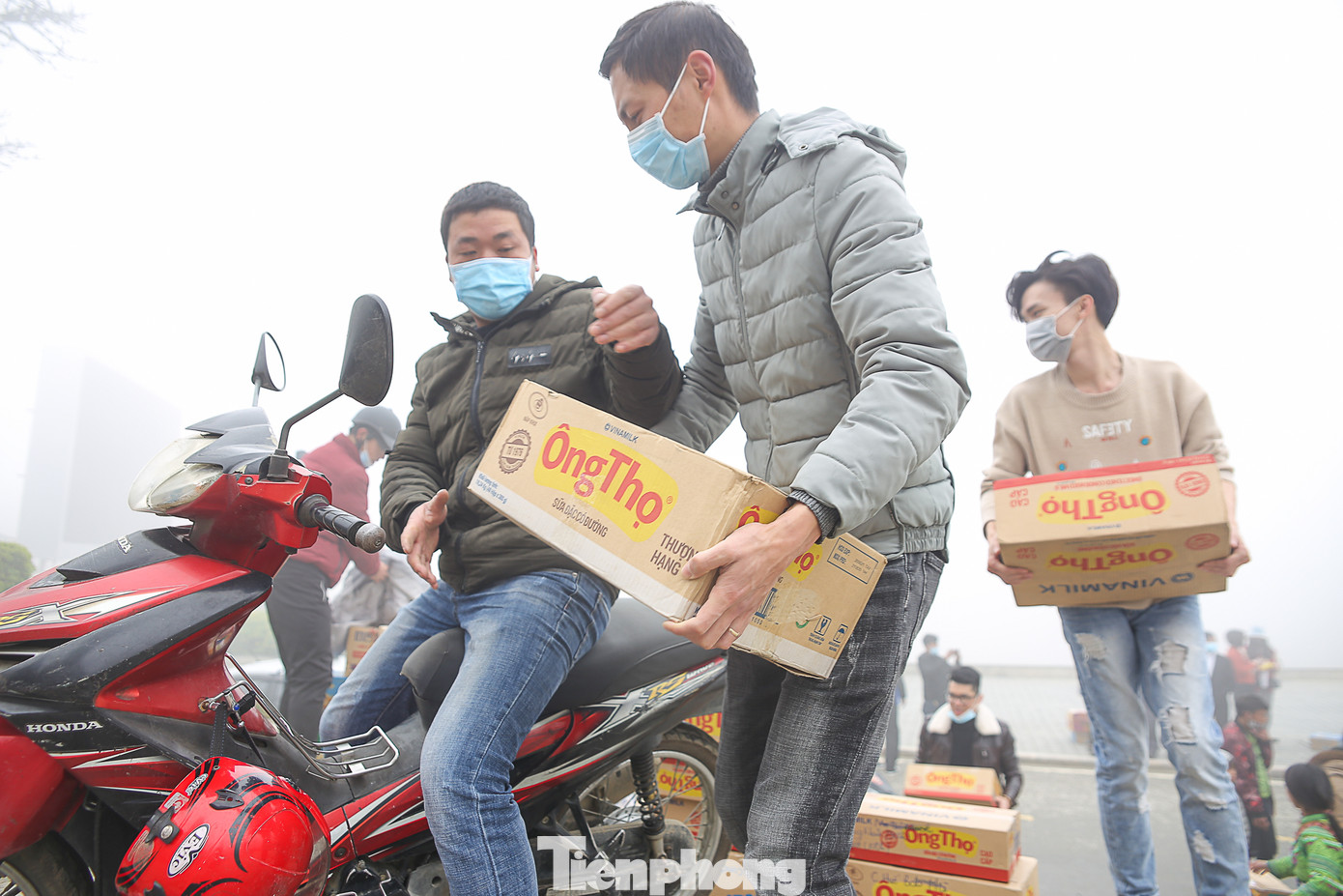 Chỉ trong 2 tiếng, ông Đoàn Ngọc Hải kêu gọi ủng hộ 30.000 hộp sữa cho trẻ em nghèo ảnh 3