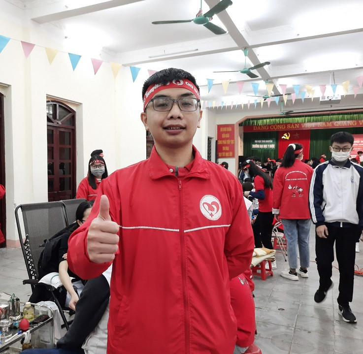 Sinh viên Đại học Y dược Thái Nguyên: Giọt máu cho đi là giọt máu còn mãi ảnh 9
