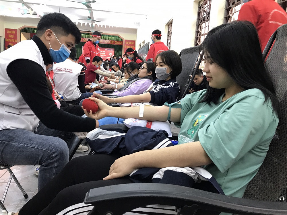 Sinh viên Đại học Y dược Thái Nguyên: Giọt máu cho đi là giọt máu còn mãi ảnh 8