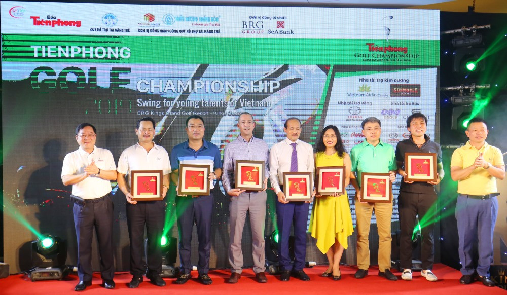 Toàn cảnh Gala trao giải Tiền Phong Golf Championship 2019 ảnh 7
