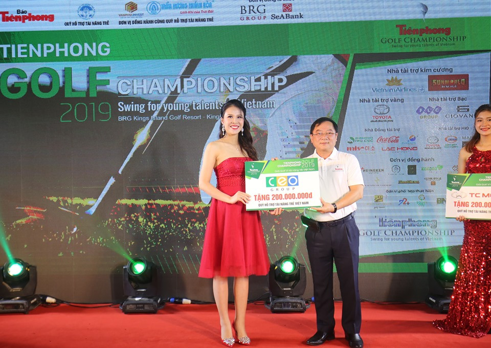 Toàn cảnh Gala trao giải Tiền Phong Golf Championship 2019 ảnh 11