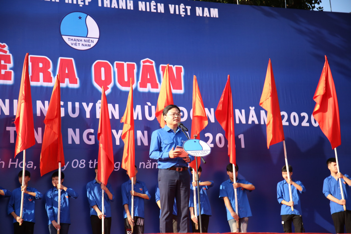 Ra quân chương trình Tình nguyện mùa Đông năm 2020 và Xuân tình nguyện năm 2021 ảnh 1