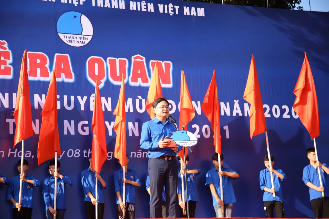 Ra quân chương trình Tình nguyện mùa Đông năm 2020 và Xuân tình nguyện năm 2021 ảnh 1