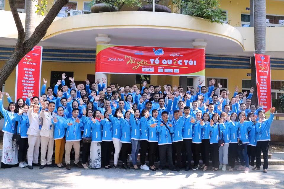 Đại biểu thanh niên tri ân người có công với cách mạng ảnh 1
