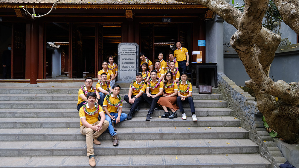 Gương mặt trẻ Việt Nam tiêu biểu dâng hương báo công các Vua Hùng ảnh 13