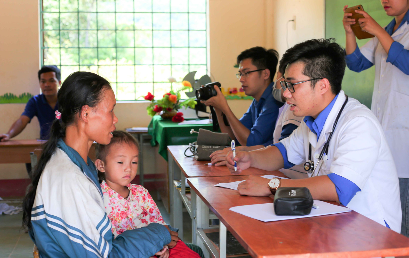 Hoa hậu H'Hen Niê dự lễ khởi công xây Nhà văn hóa cộng đồng ảnh 5