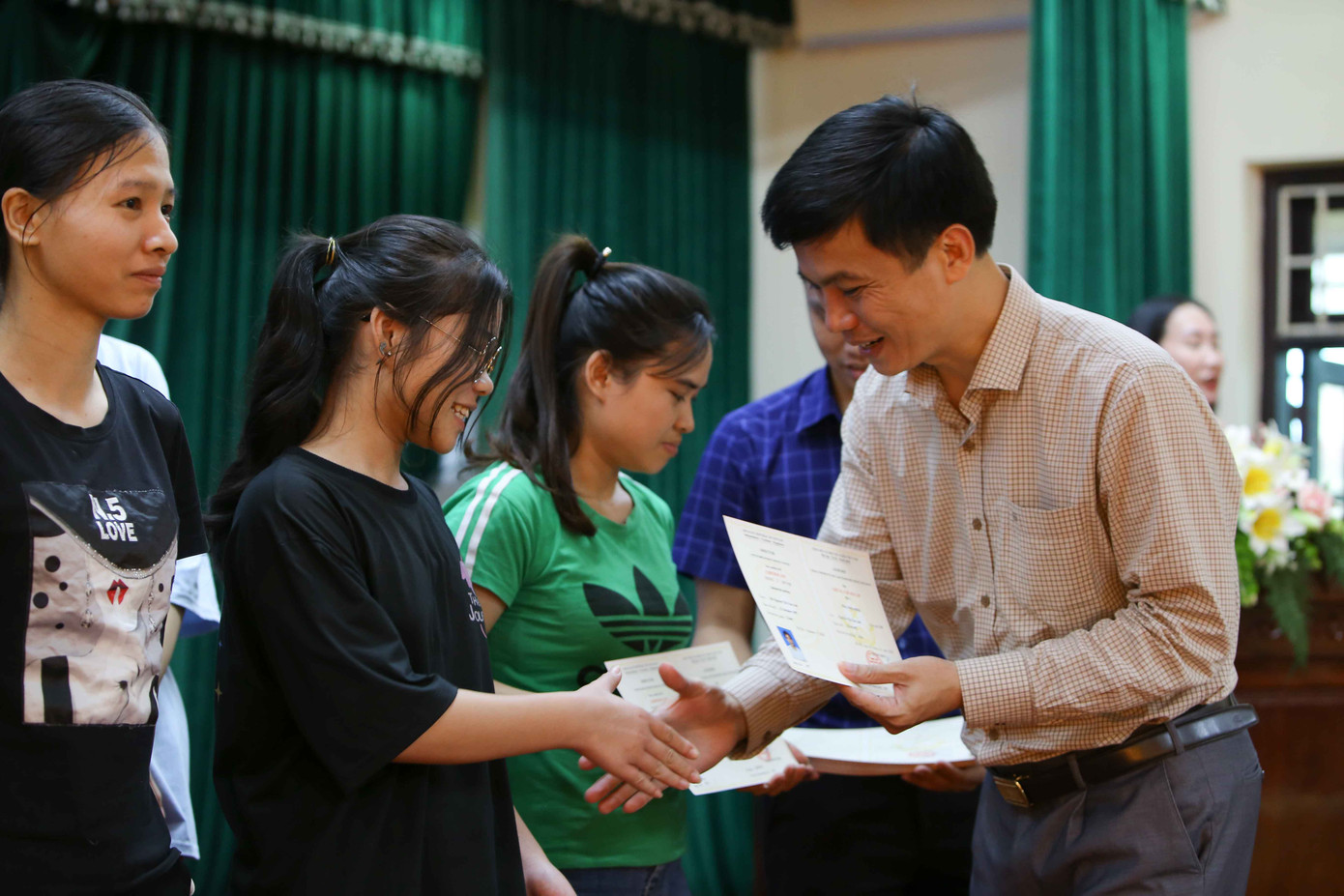 100% học viên sau đào tạo được giới thiệu việc làm ảnh 1