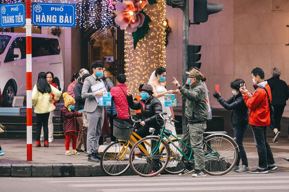 Ấn tượng ảnh cưới tặng khẩu trang 'chống corona' của đôi trẻ 9x ảnh 5