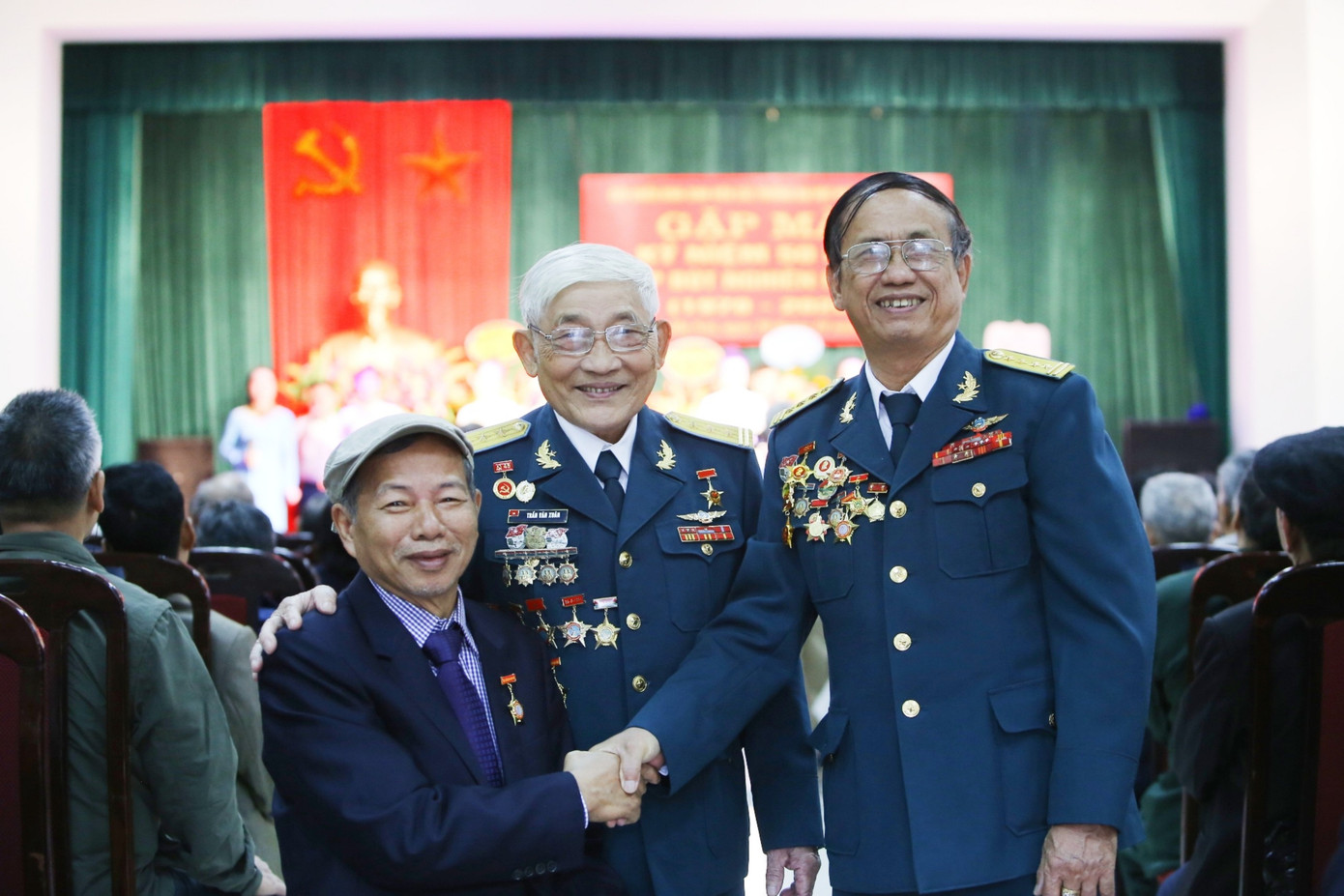 50 năm xếp bút nghiên lên đường đi chiến đấu ảnh 4