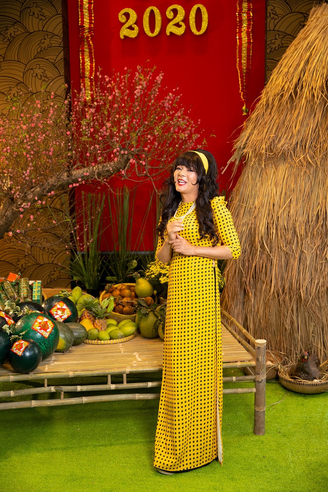 Loạt ảnh xuân ‘khó đỡ’ của đôi bạn Đàm Vĩnh Hưng – Vũ Hà ảnh 22