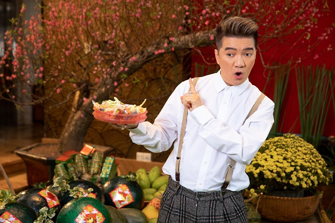 Loạt ảnh xuân ‘khó đỡ’ của đôi bạn Đàm Vĩnh Hưng – Vũ Hà ảnh 28