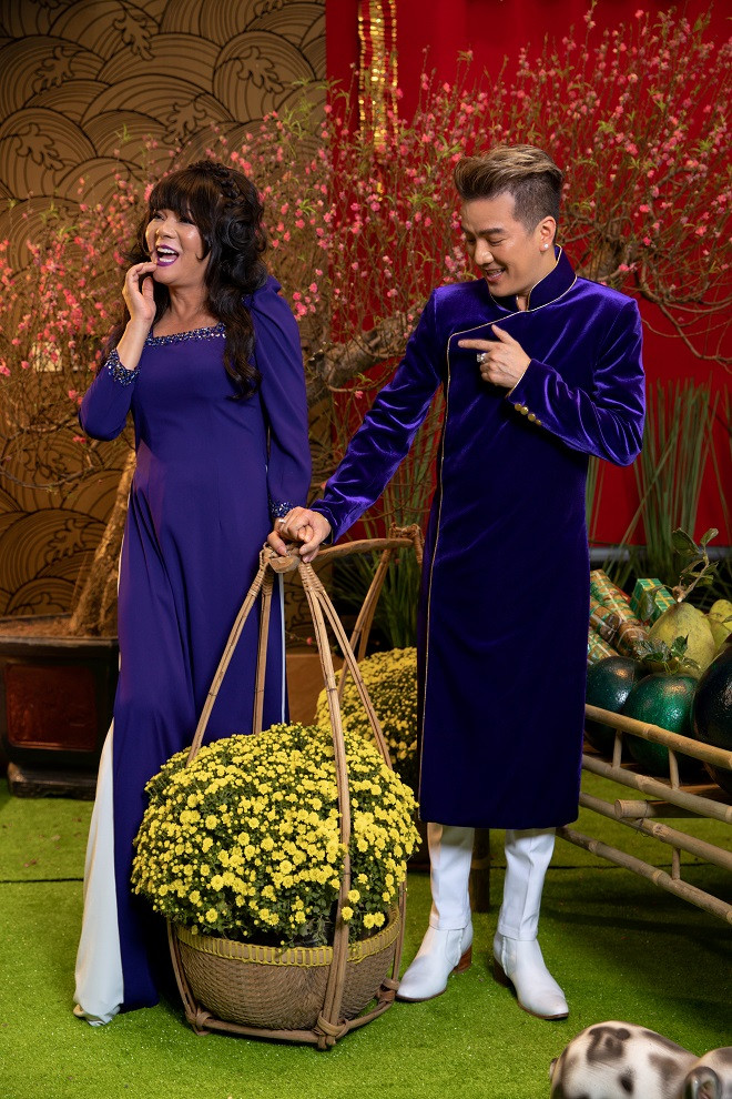 Loạt ảnh xuân ‘khó đỡ’ của đôi bạn Đàm Vĩnh Hưng – Vũ Hà ảnh 3