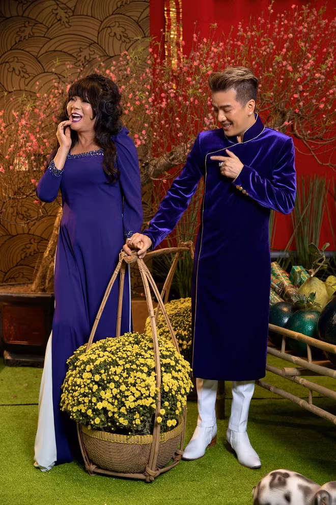 Loạt ảnh xuân ‘khó đỡ’ của đôi bạn Đàm Vĩnh Hưng – Vũ Hà ảnh 3