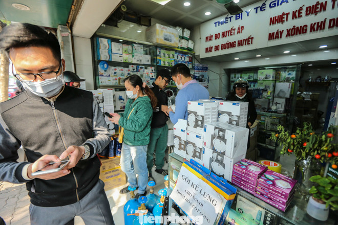 Chần chừ vài phút, khách hàng mua nước rửa tay nhận ngay giá 'cắt cổ' ảnh 6