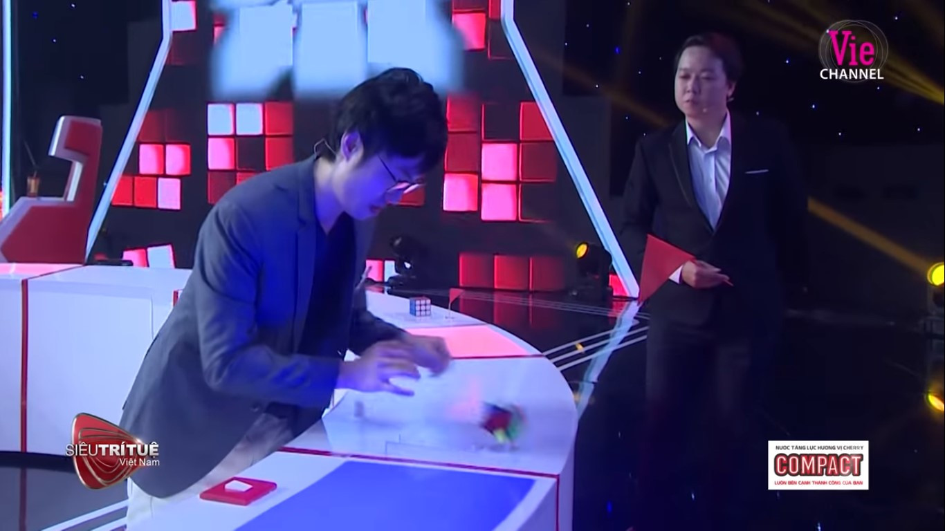 Bài học đắt giá của Việt Hoàng trước nhà vô địch trí nhớ thế giới ảnh 2