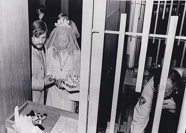 Mỹ nhân vang danh Hollywood một thời Sue Lyon và ‘lời nguyền Lolita’ ảnh 4