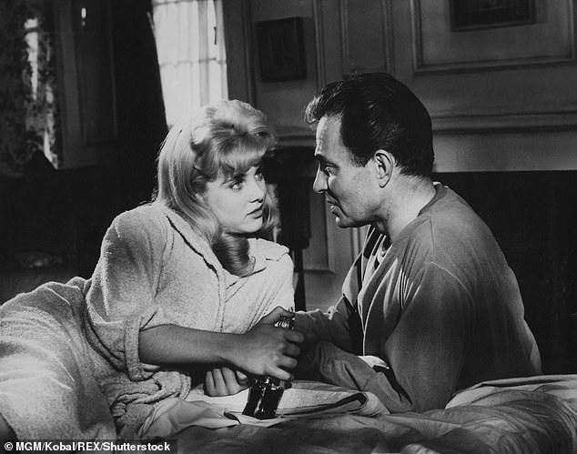 Mỹ nhân vang danh Hollywood một thời Sue Lyon và ‘lời nguyền Lolita’ ảnh 2