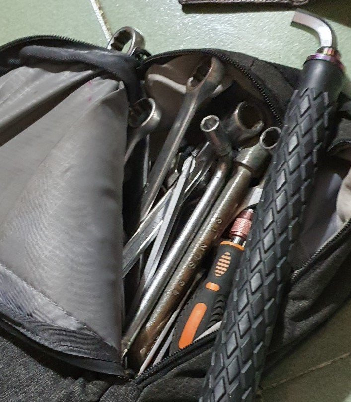 Phát hiện súng đạn, thu hàng chục xe máy tại nơi ở của nhóm cướp liên tỉnh ảnh 2