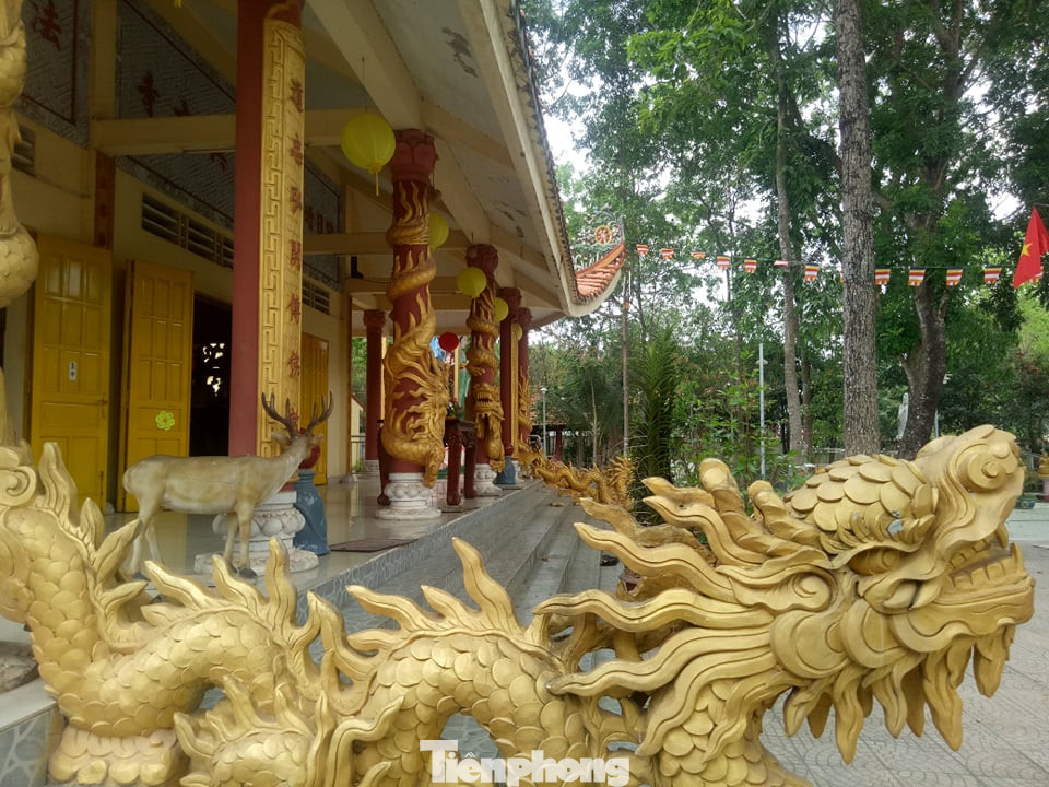 Bí ẩn ngôi chùa tưởng nhớ vị thiền sư chịu hàng ngàn con đỉa hút máu giúp dân canh tác ảnh 10